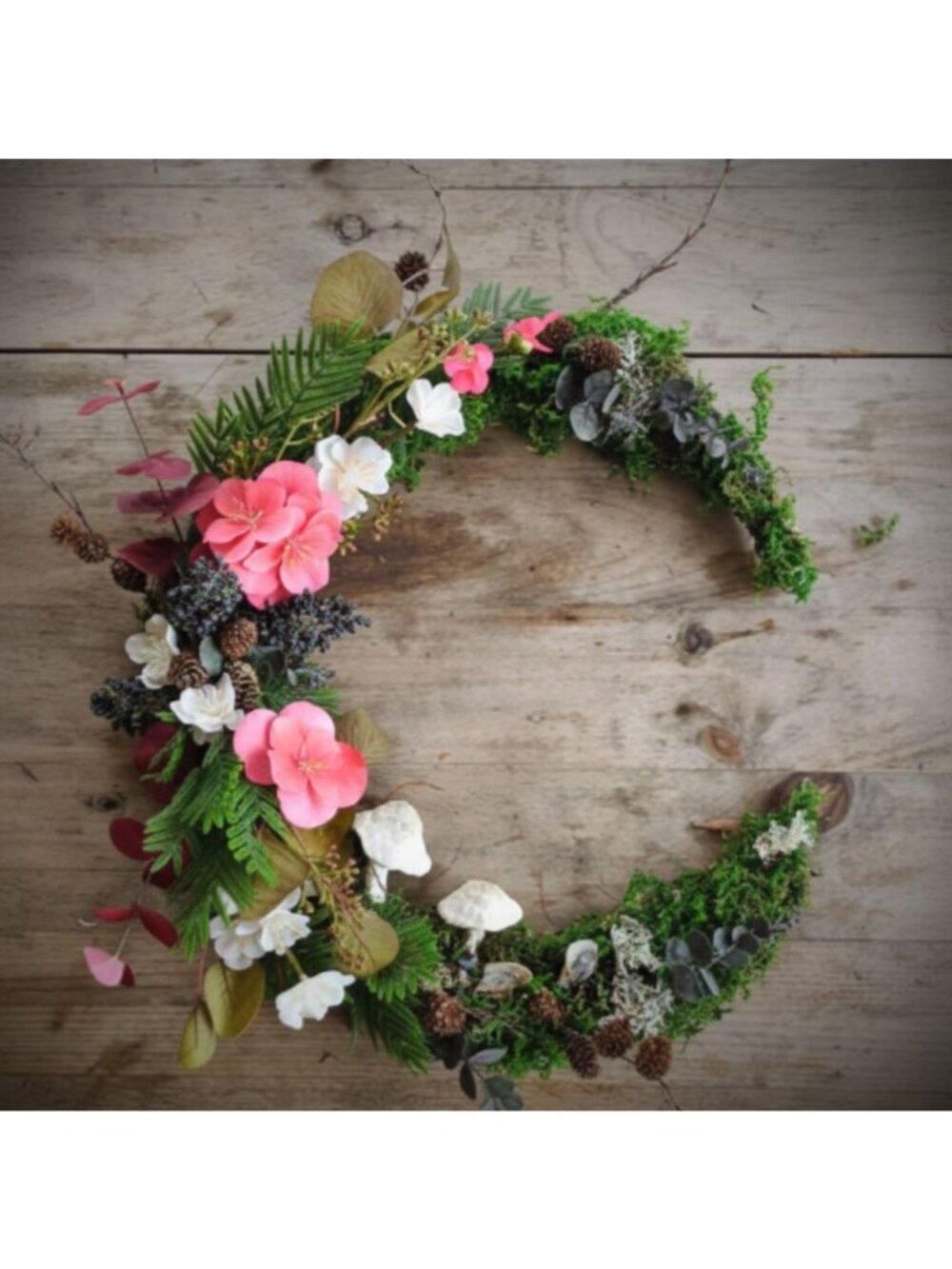 Crescent Moon Wreath Twig Base 12in Rustic Wreath Frame Front Door Decor - Picture 5 of 9